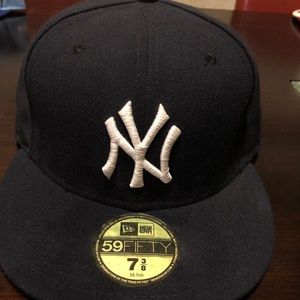 Yankees New Era 59 Fifty Cap Navy